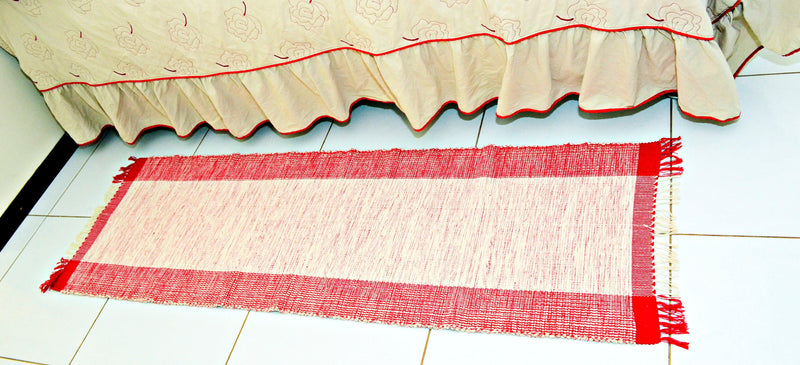 Tapetes de Quarto em Tear Manual Vermelho